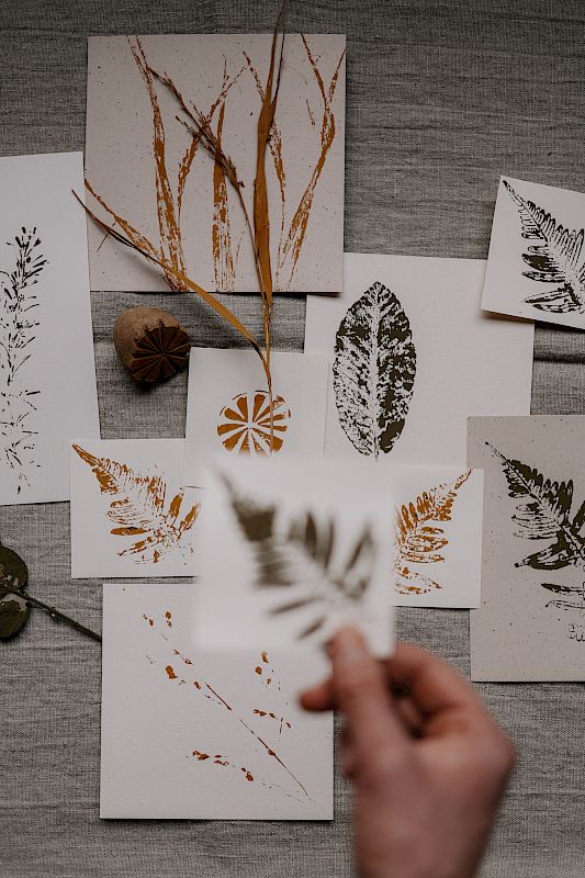 3.30 pm · Botanical Print Studio<br />
 